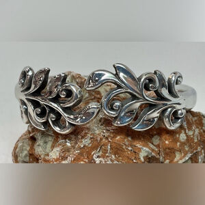 Brighton Laurel Myth Hinged Bracelet Retired 239